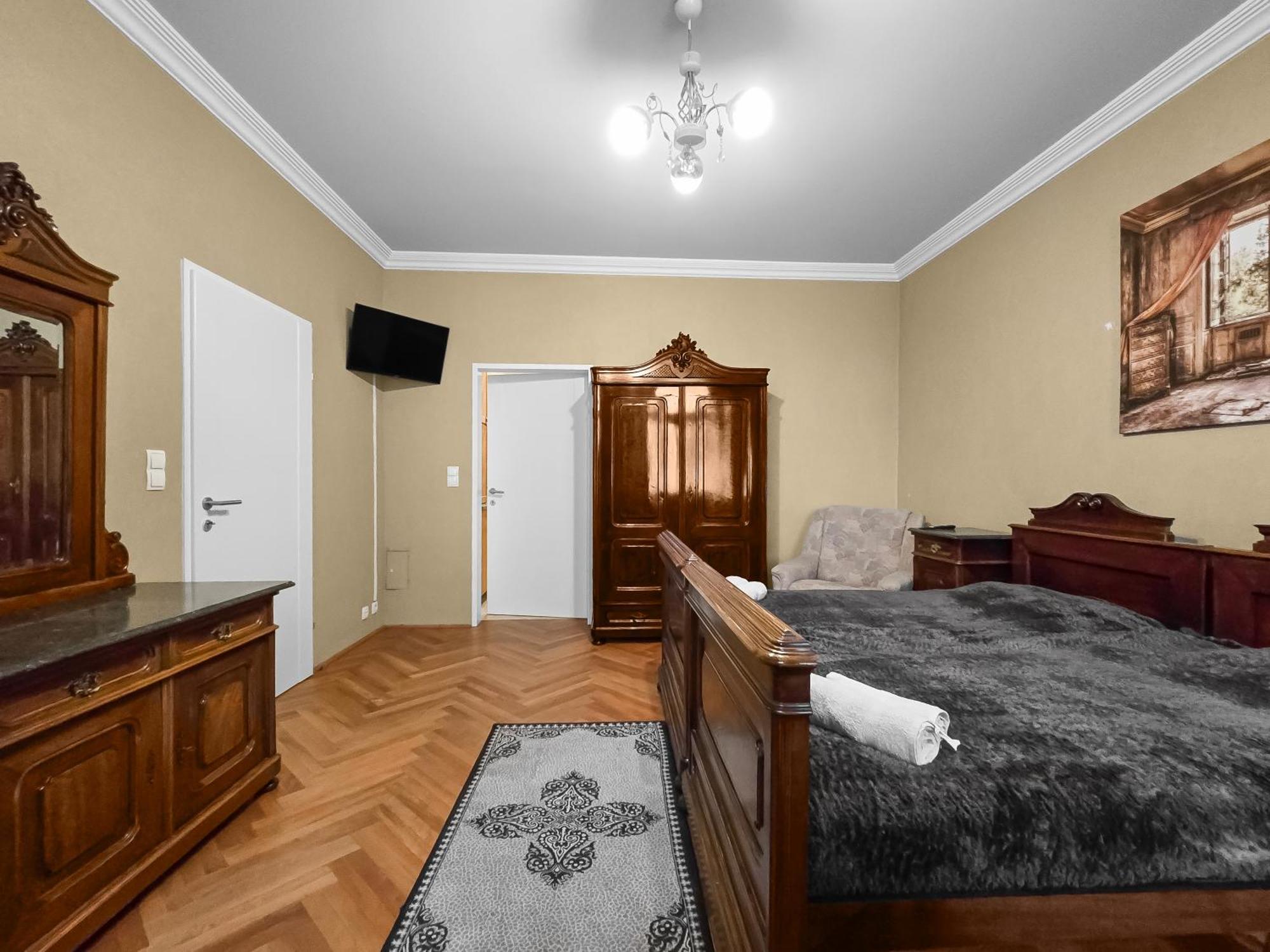 King-Size Comfort In Three Bedrooms Виена Екстериор снимка